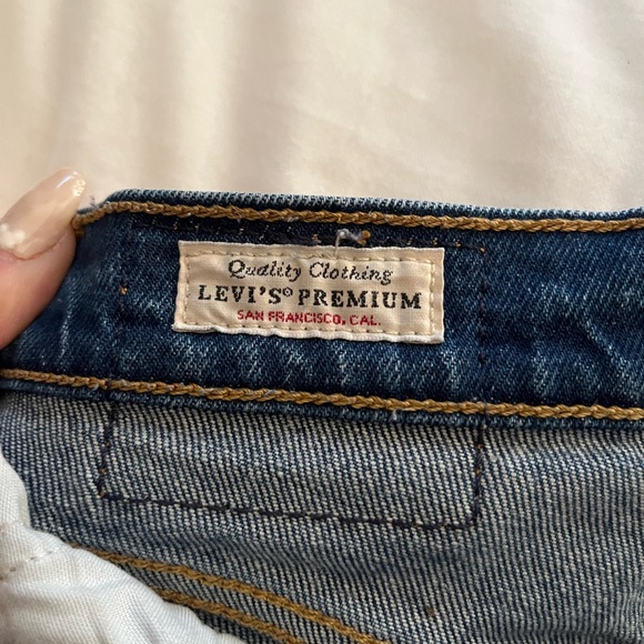 Levi’s Denim Ribcage Boot Petite Distressed Jeans - Size 23 - Picture 2 of 4